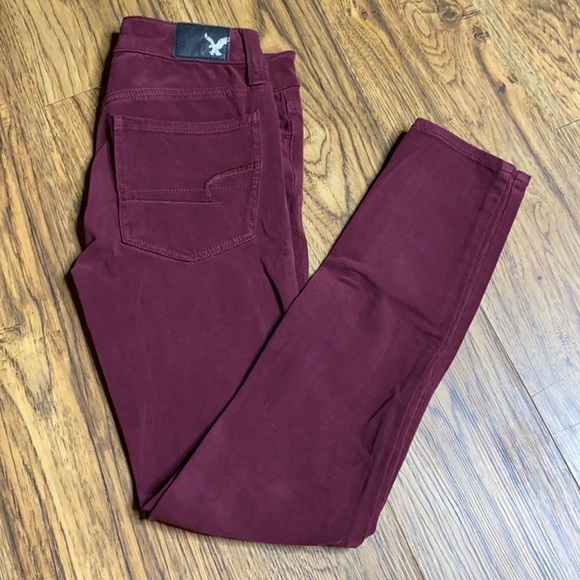 American Eagle Outfitters Denim - AEO Super Low Jeggings Size 00 Short